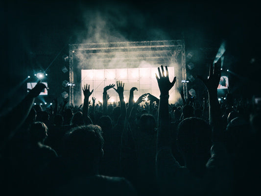 12 Tips to Help You Make a Strong Worship Setlist Every Sunday