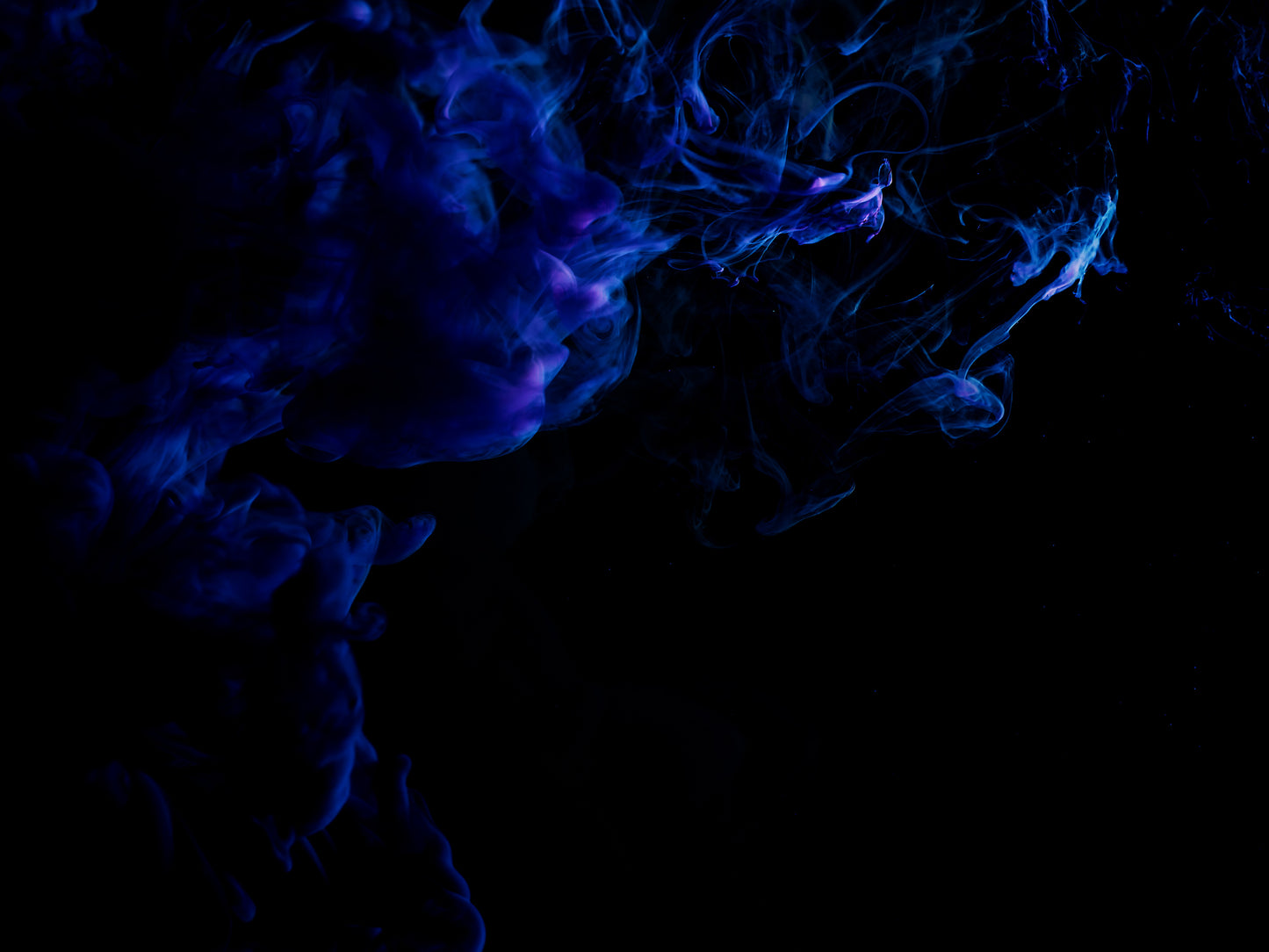 Iridescent Dark Blue Delayed Dark Blue (Long Play)