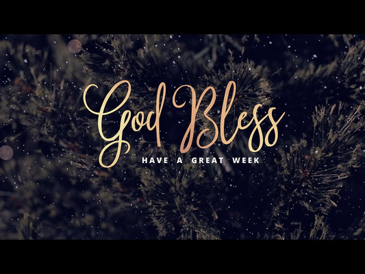 Christmas Tree Close