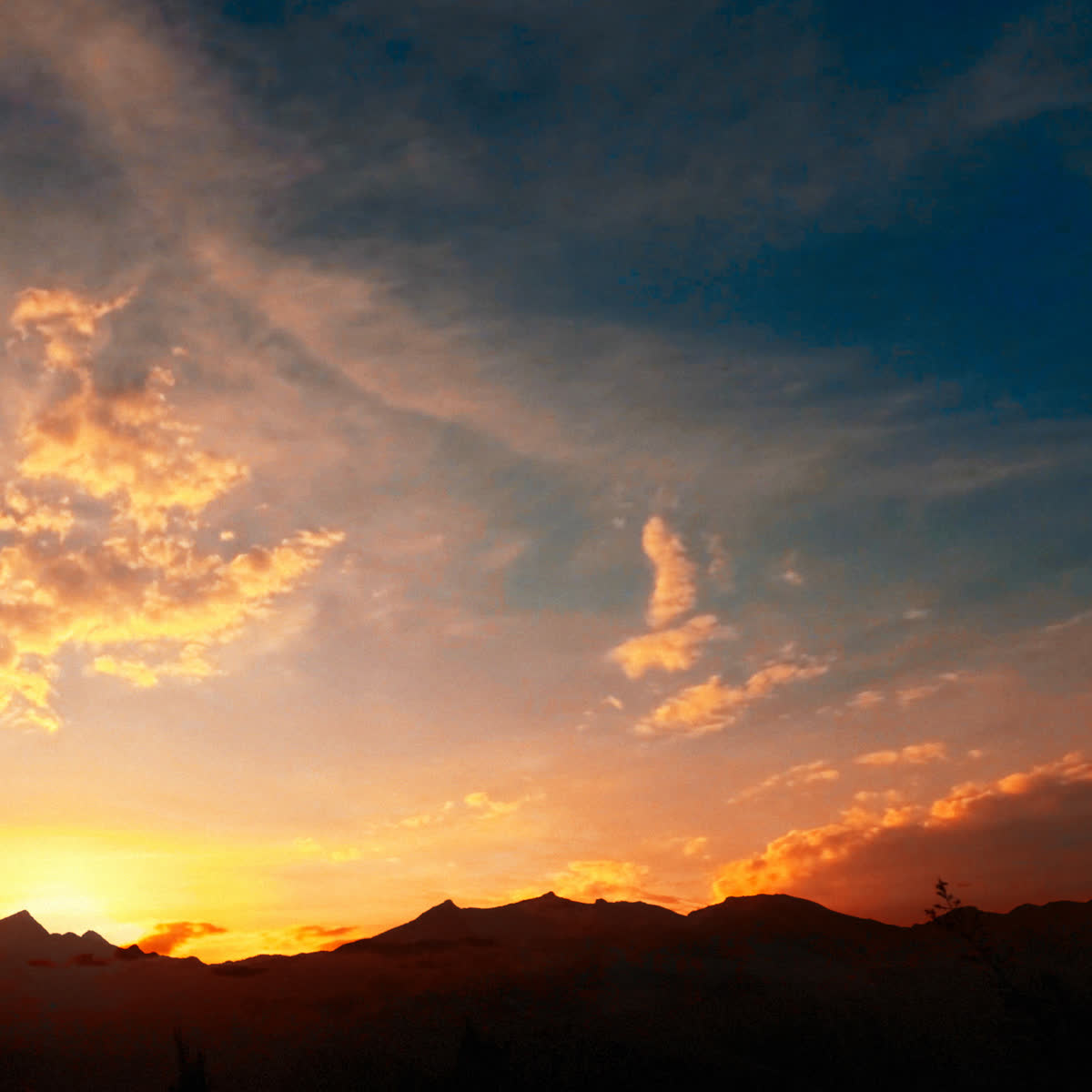 Dramatic Horizons Sunday Blank Social Graphic