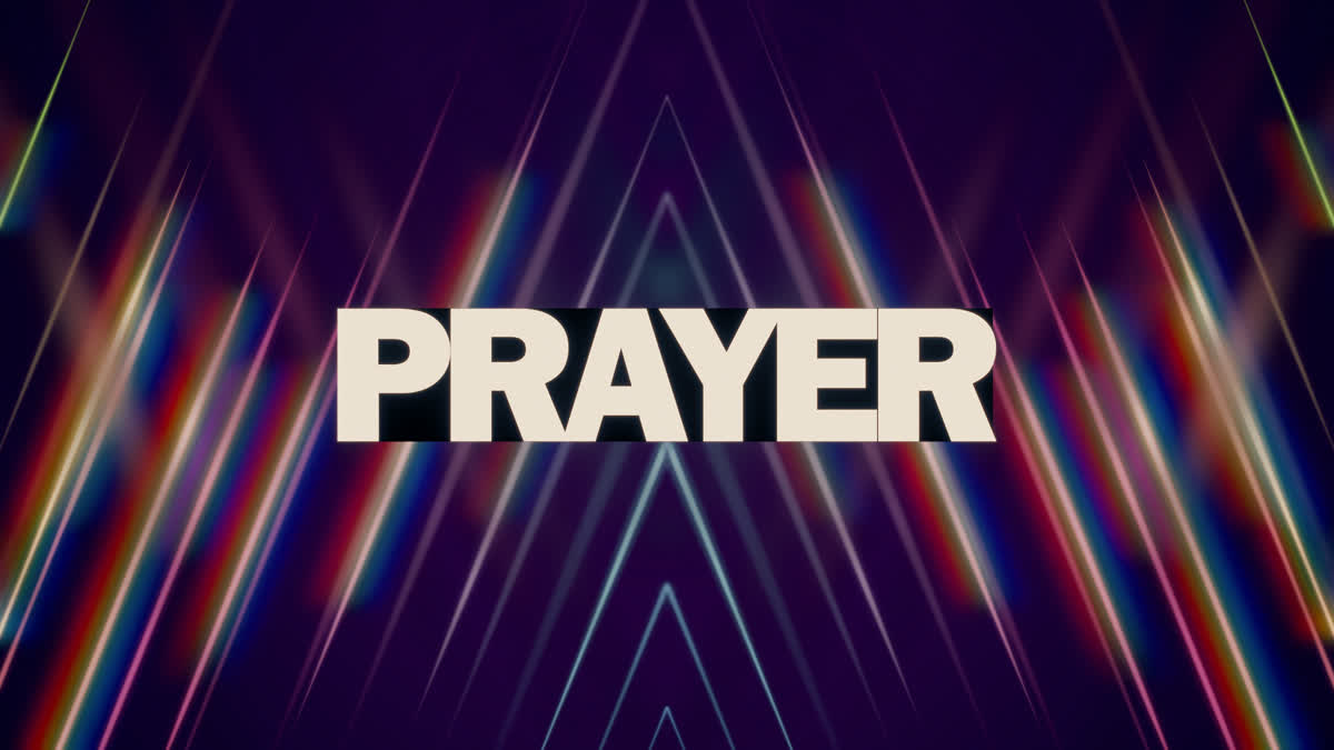Chromatic Blur Prayer