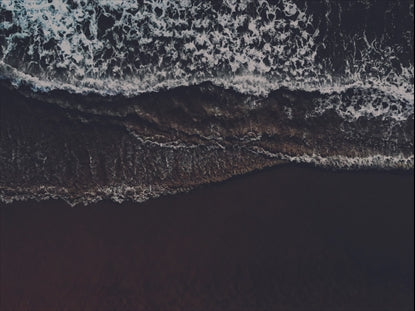 Flat Waves