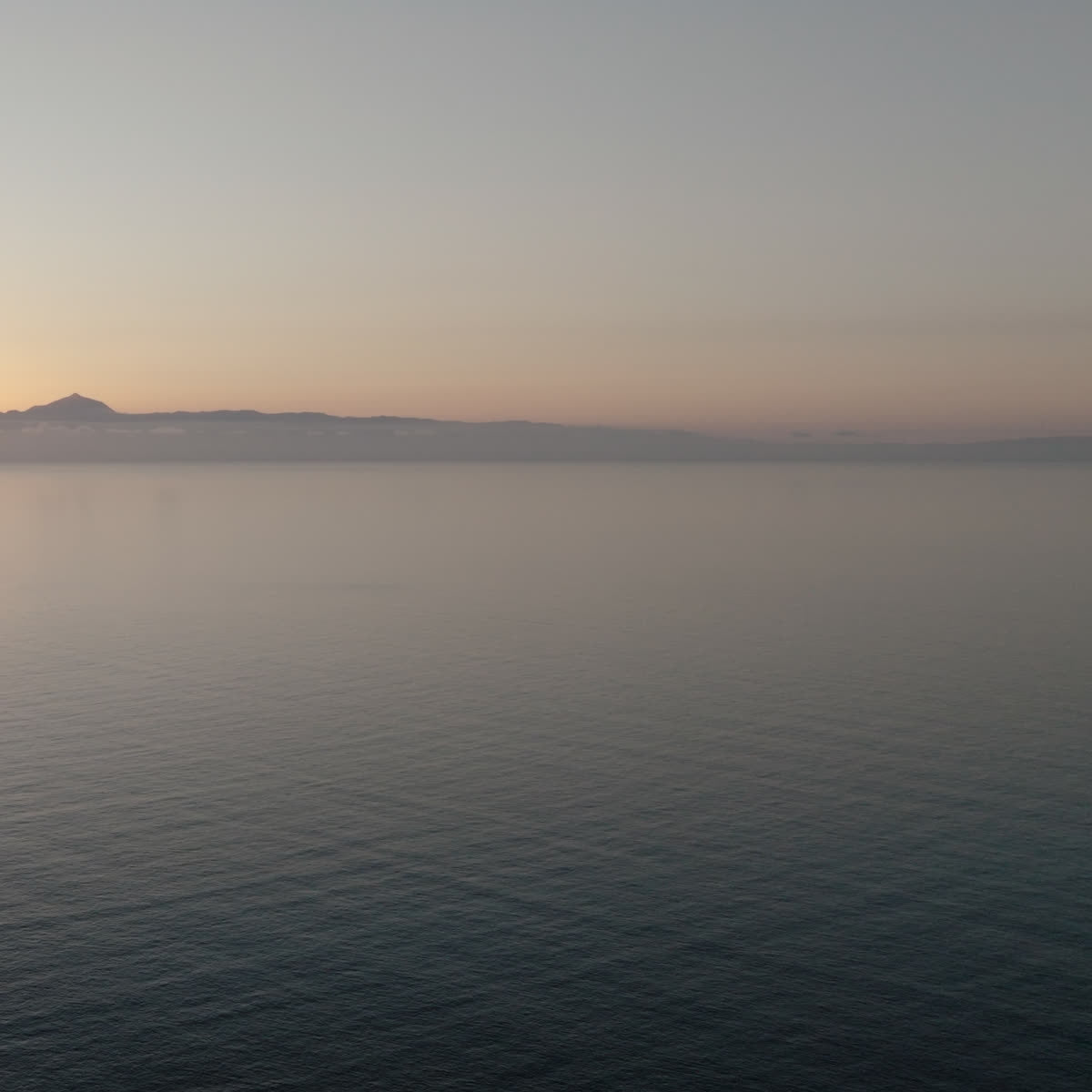 Gran Canaria Pray Blank