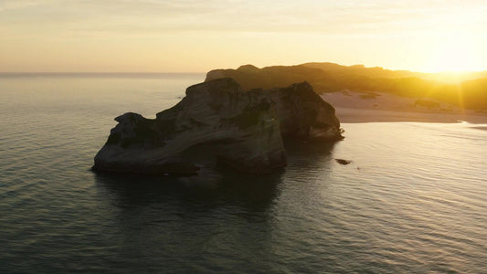 Golden Bay 4 Still