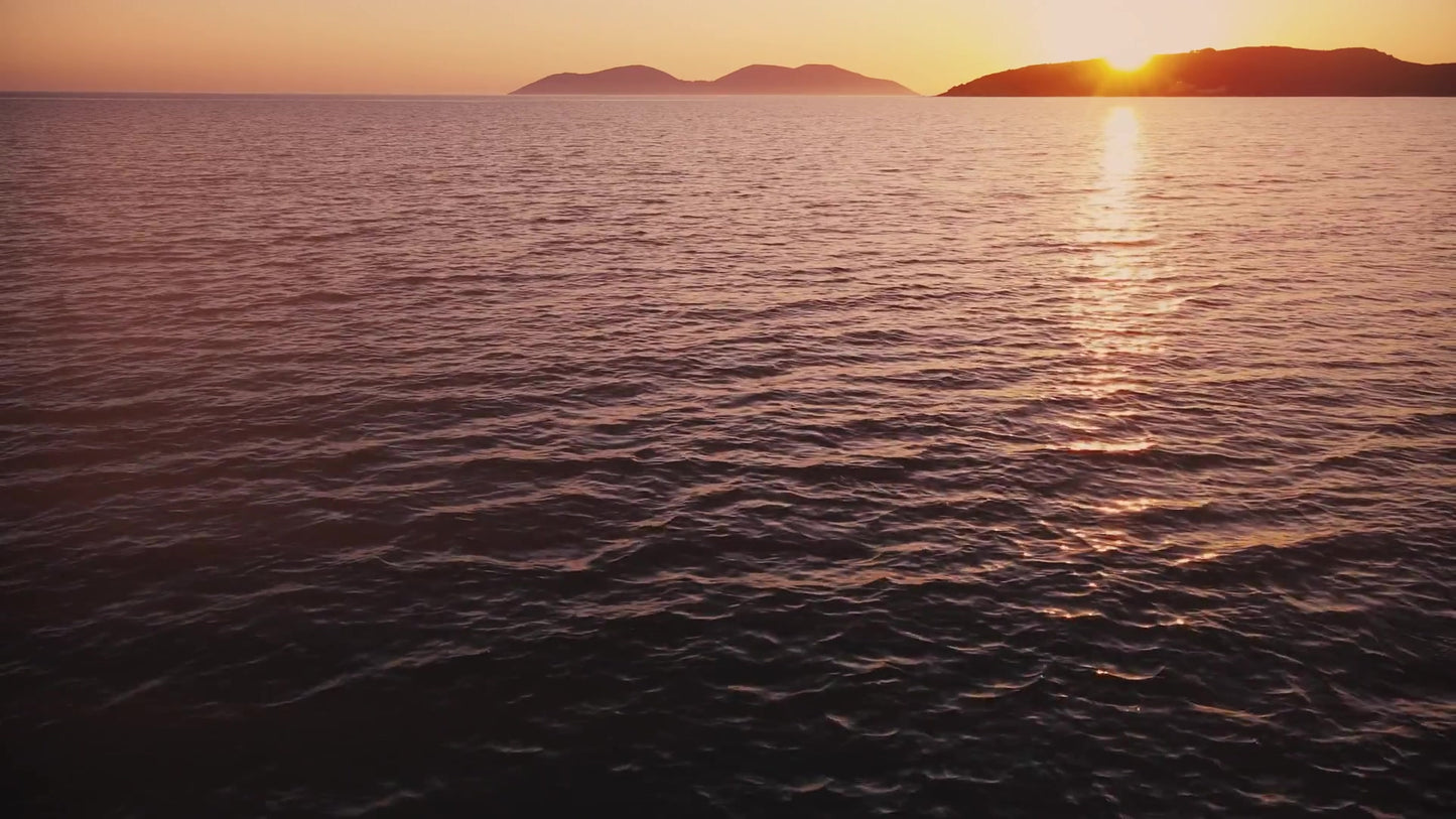 Vlorra Sunset 12 Still