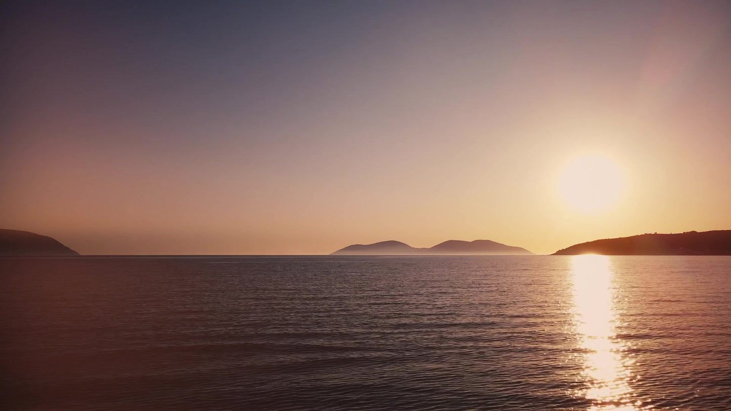 Vlorra Sunset 7 Still