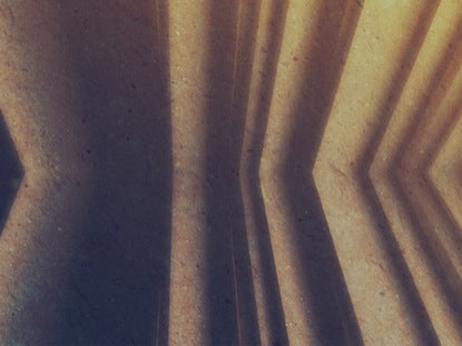 Lines Spin Yellow Mirror