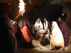 Joseph And Mary - Manger 1