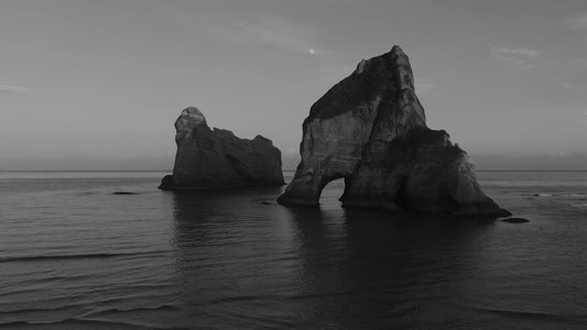 Golden Bay 5 Alt Still