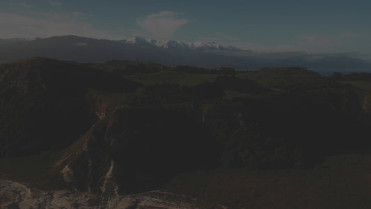 Oceanfront 2 Decontrast Still