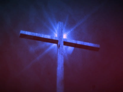 Vintage 3d Cross 2