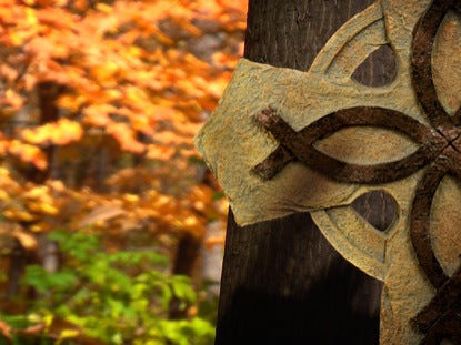 Fall Footage Celtic Cross Motion