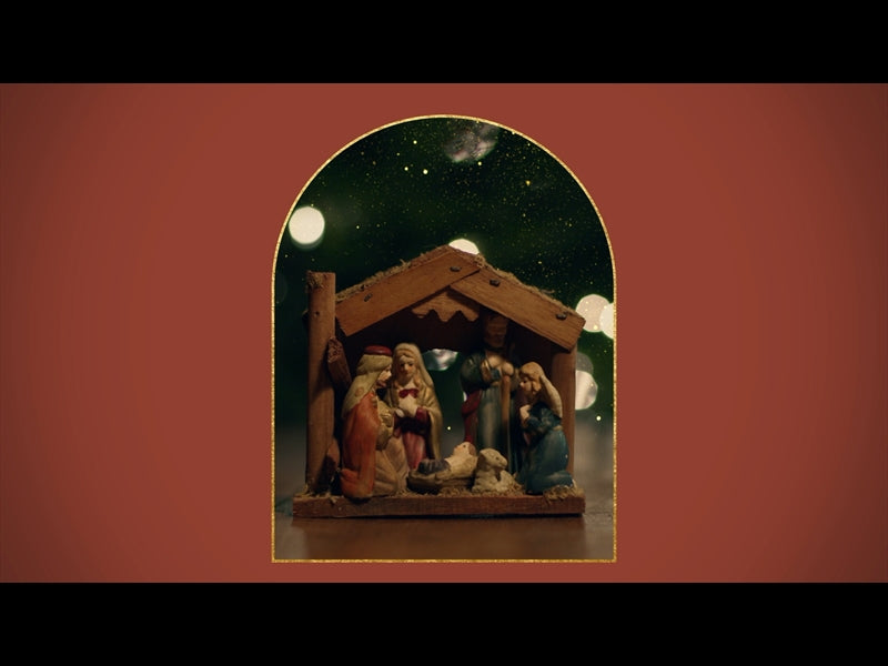 Keeping Christmas: Loop 01